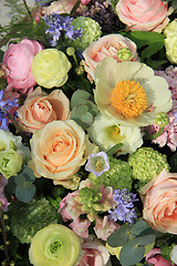 Image showing Mixed bridal arrangement