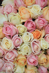 Image showing Pastel roses in a wedding arrangement