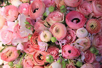 Image showing Pink roses and ranunculus bridal bouquet