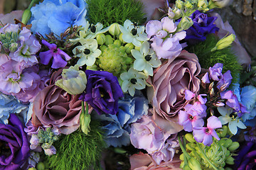 Image showing Blue and purple wedding arrangement