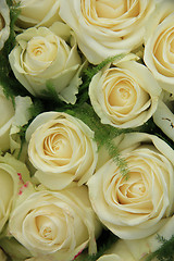 Image showing White roses in a wedding arrangement