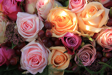 Image showing Pastel roses wedding arrangement