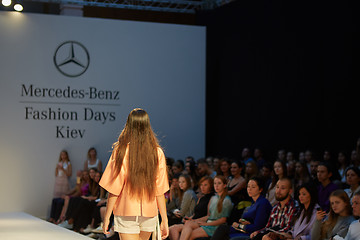 Image showing Fashion show