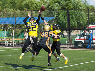 Image showing To catch the ball