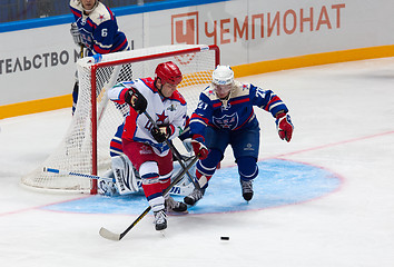 Image showing A. Ledovskih (27) vs A. Vinogradov (77)