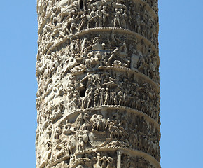 Image showing Roman landmark - artistic column