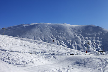 Image showing Gondola lift and ski slope