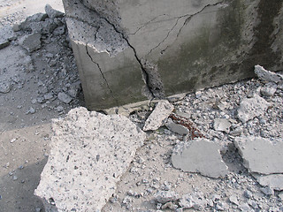 Image showing Cracked concrete