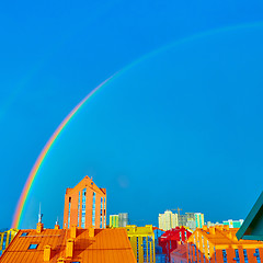 Image showing Double rainbow over the city