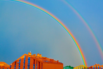 Image showing Double rainbow over the city