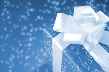 Image showing Christmas present box