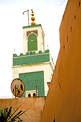Image showing  muslim   in   mosque    history  symbol    minaret religion and