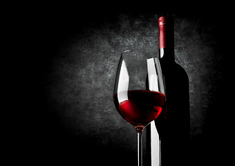 Image showing Wine and black