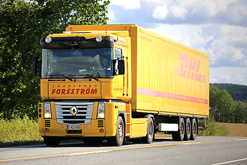 Image showing Yellow Renault Magnum Semi Truck on the Road