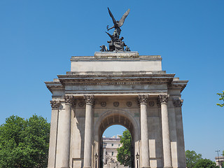 Image showing Wellington arch in London