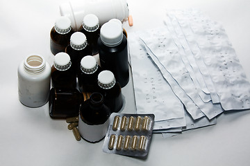 Image showing   pills, close-up