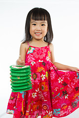Image showing Chinese little girl holding latern