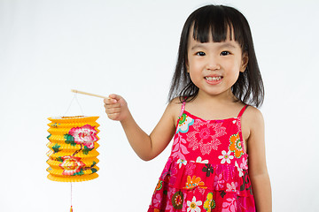 Image showing Chinese little girl holding latern