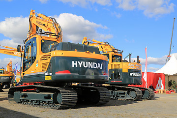 Image showing Large Hyundai 140LC Crawler Excavator