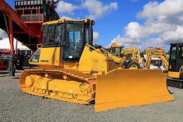 Image showing Komatsu D51PX Crawler Dozer on Display