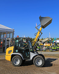 Image showing Kramer Allrad 350 Wheel Loader Bucket Scope 