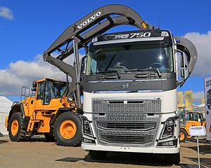 Image showing Volvo FH16 750 Truck and Wheel Loader with Log Grapples