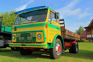 Image showing Volvo FB86 Tipper Truck Year 1972 on Display