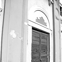 Image showing old door in italy land europe architecture and wood the historic