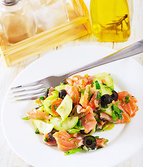 Image showing salad with salmon