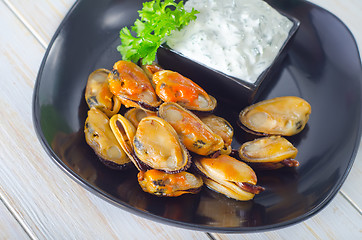 Image showing mussels with sauce