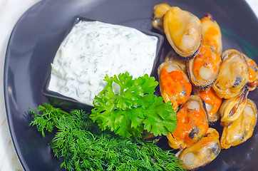 Image showing mussels with sauce