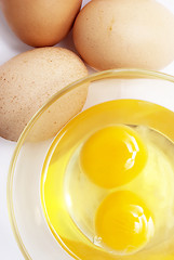 Image showing raw eggs