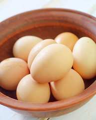 Image showing raw eggs