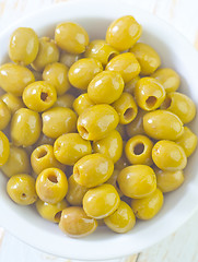 Image showing green olives