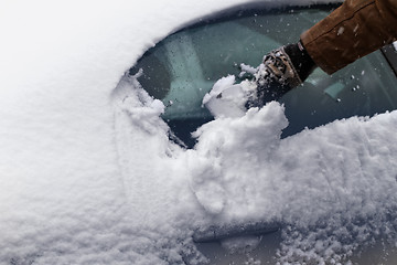 Image showing Snowy car