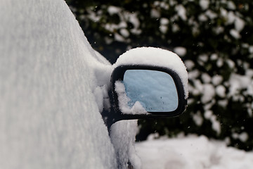 Image showing Snowy car