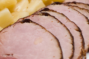 Image showing sliced roasted ham