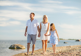 Image showing happy family at the seaside