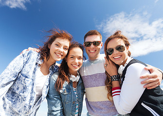 Image showing group of teenagers outside