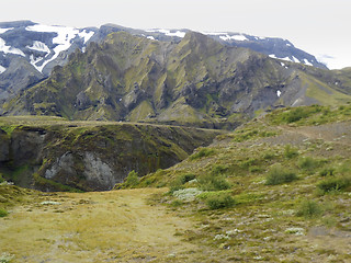 Image showing mountain scenery in Iceland