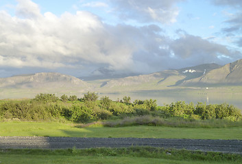 Image showing mountain scenery in Iceland