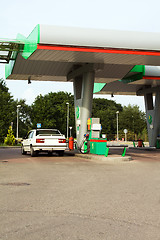 Image showing fuel station