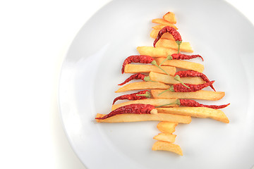 Image showing fried potatoes as christmas tree