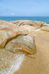 Image showing   samui bay isle white  beach    rocks in asia and south china s