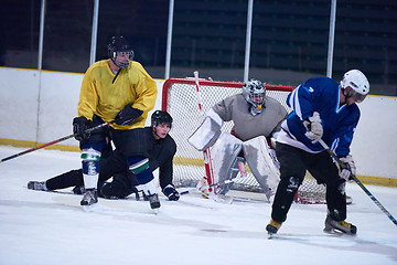 Image showing ice hockey goalkeeper