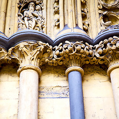 Image showing england  historic   marble and statue in old city of london 