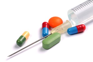 Image showing Syringe and Pills