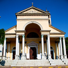 Image showing old architecture in italy europe milan religion and sunlight