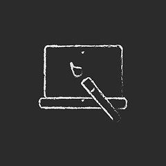 Image showing Laptop and brush icon drawn in chalk.