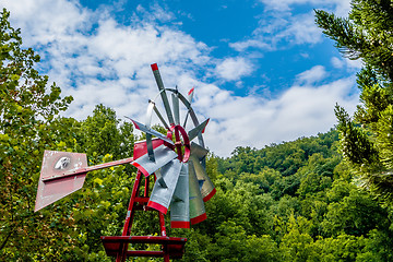 Image showing Old antique Aermotor windmill used to pump water